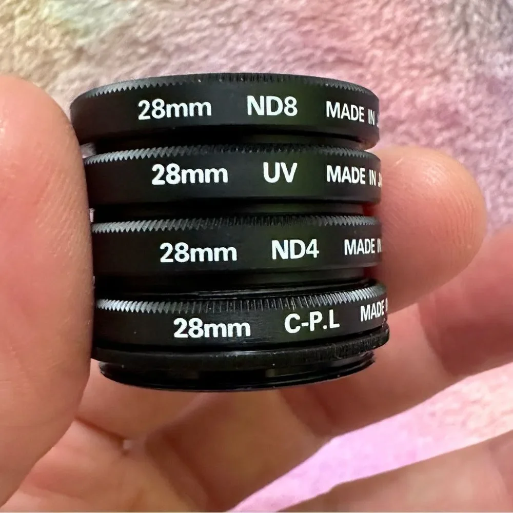 Nikon 28 mm Lenses lot